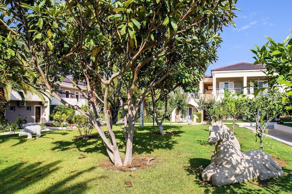 Alexandra Beach Spa Resort Потос Екстер'єр фото