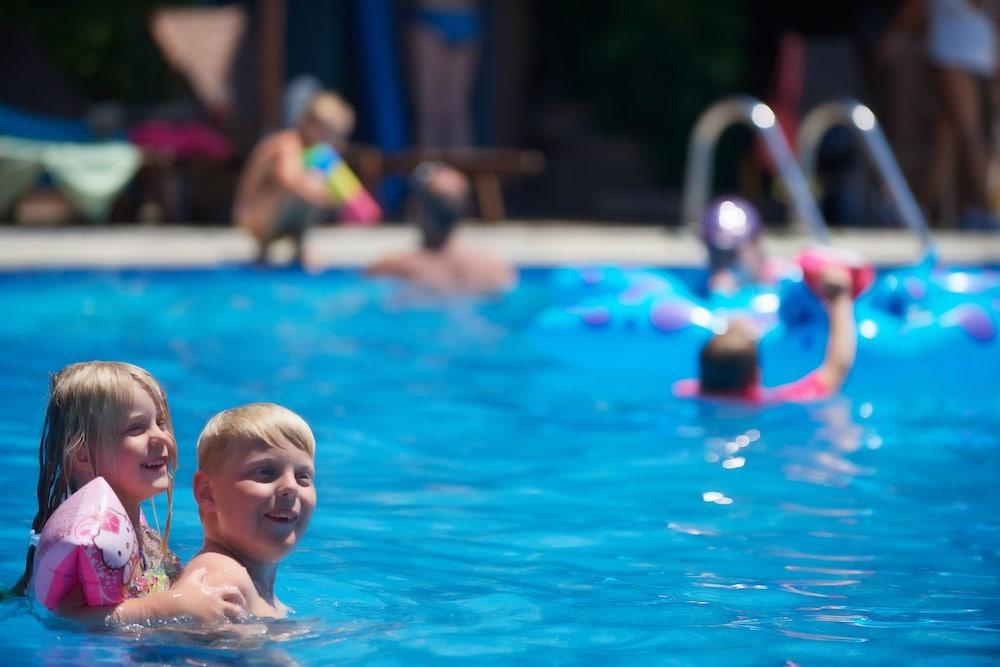 Alexandra Beach Spa Resort Потос Екстер'єр фото