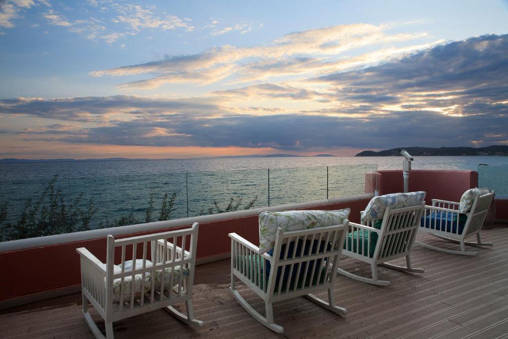 Alexandra Beach Spa Resort Потос Екстер'єр фото
