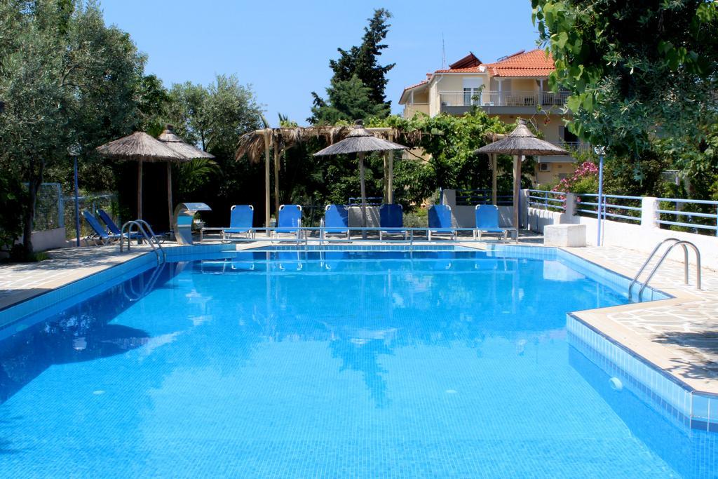 Alexandra Beach Spa Resort Потос Екстер'єр фото